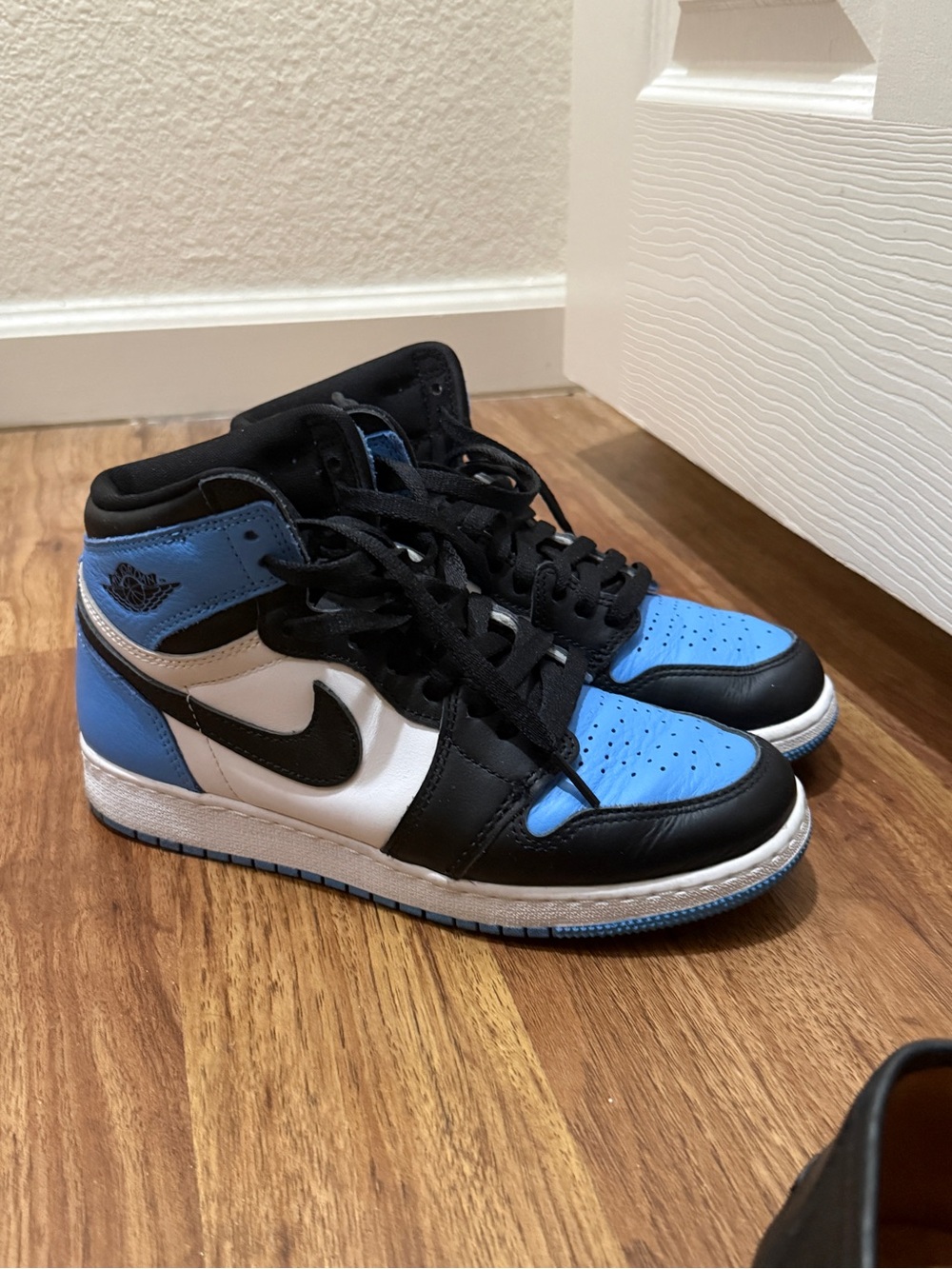 Nike Blue Black White High-Top Sneakers